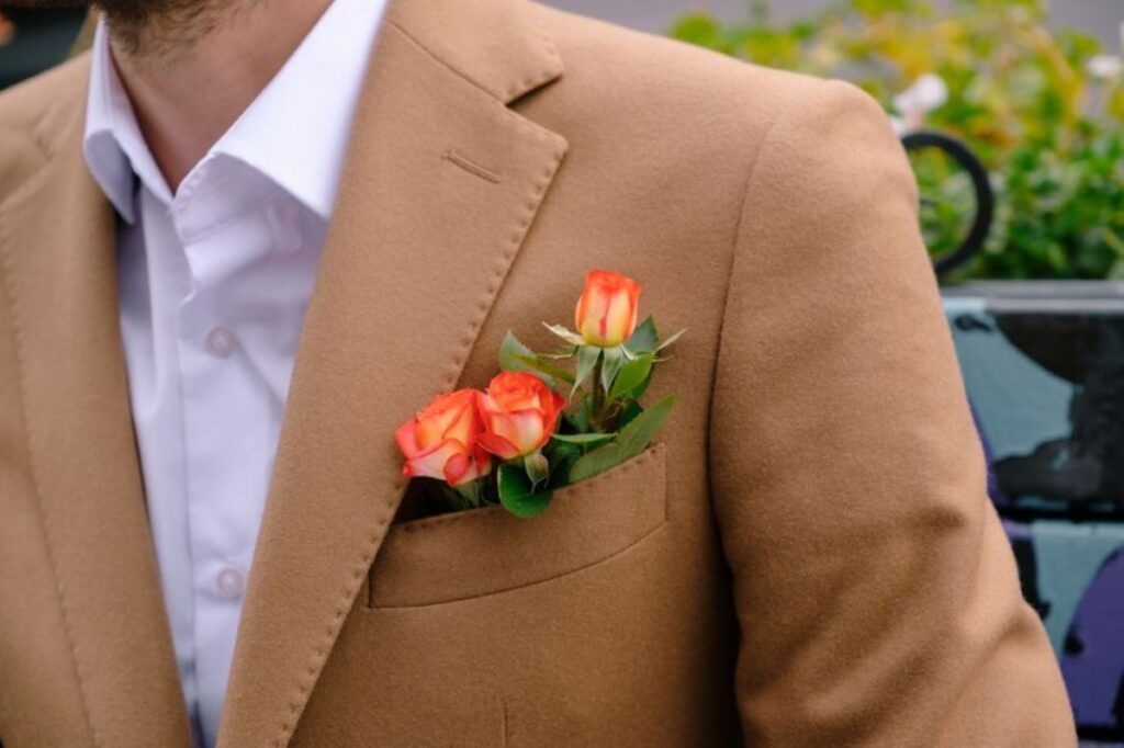 buttonholes and corsages